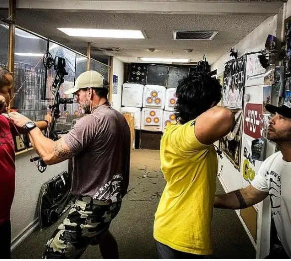 shop with hunters archery